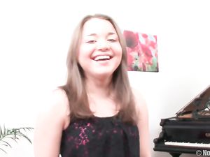 Cutie Models Her Curvy Body And Sucks His Dick